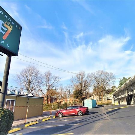 Economy 7 Inn- ニューポートニューズ エクステリア 写真