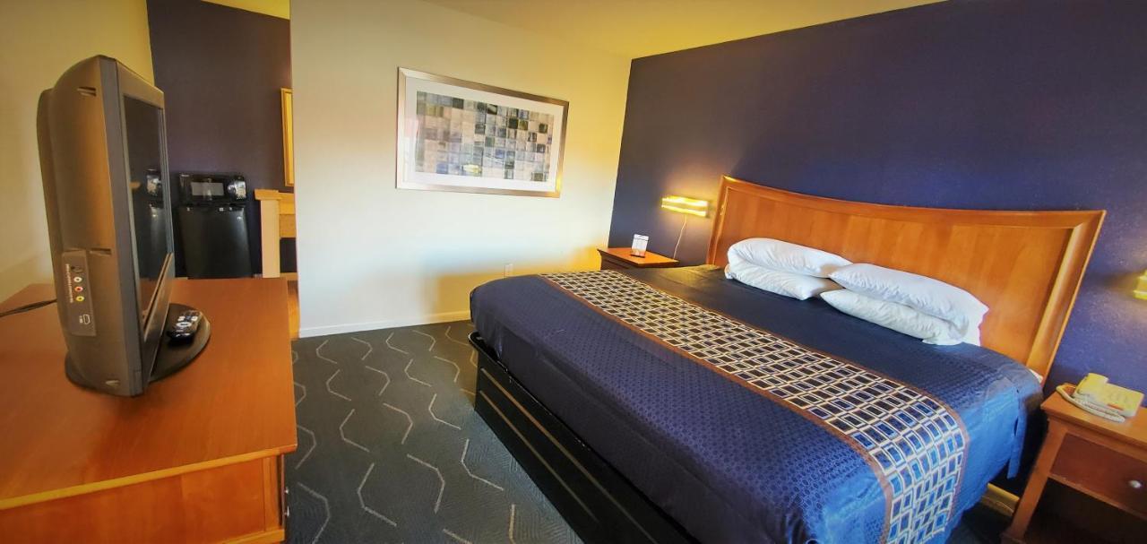 Economy 7 Inn- ニューポートニューズ エクステリア 写真
